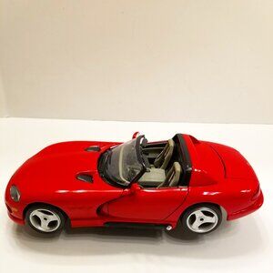 🚗 Red Viper Convertible Rare Vintage Collectible Car Diecast Model